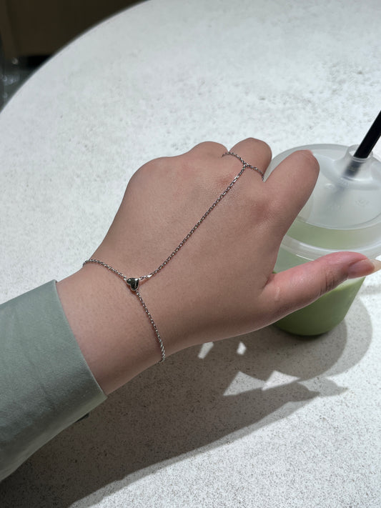 Mini Heart hand chain