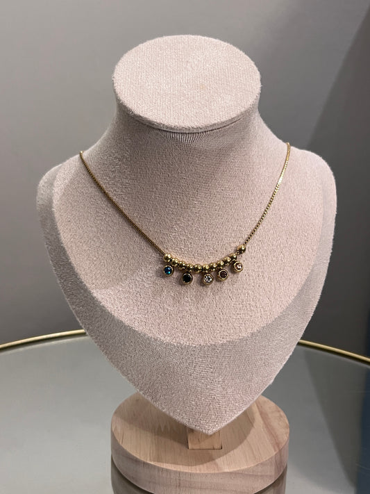 قلاده حبات ذهبية